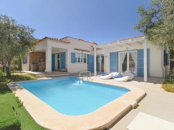 Sun and Sea House